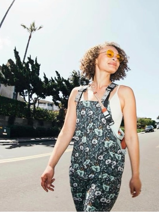 Kavu Denim - Kavu Floral Overalls in Dark Green and Teal Size Medium
